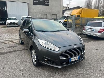 Usata Ford Fiesta Titanium 75 CV (55 kW) 2016 Nero Berlina
