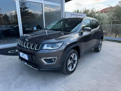 Usata Jeep Compass Limited 140 CV (102 kW) 2020 Grigio SUV