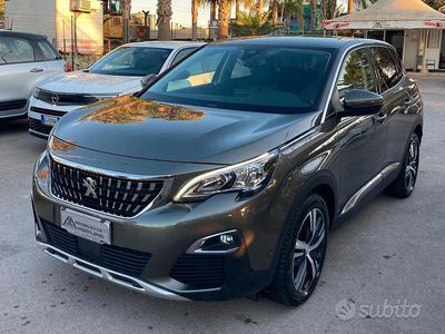 Grigio Usata 2019 Peugeot 3008 Allure Station wagon | 14.499 € (Cara)