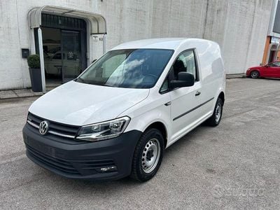 Usata VW Caddy 110 CV (80 kW) 2019 Bianco Monovolume
