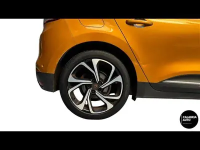 Usata Renault Scénic III 160 CV (117 kW) 2017 Giallo Monovolume
