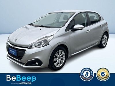 Usata Peugeot 208 Active 82 CV (60 kW) 2015 Argento metallizzato Utilitaria