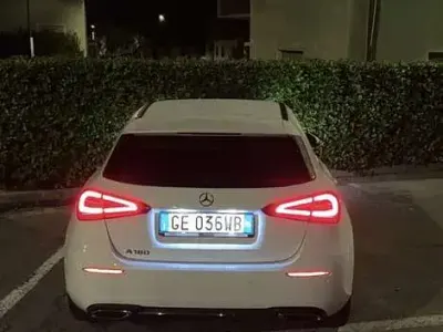 Usata Mercedes A180 136 CV (100 kW) 2020 Berlina