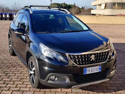 Usata Peugeot 2008 Allure 99 CV (72 kW) 2017 Nero SUV