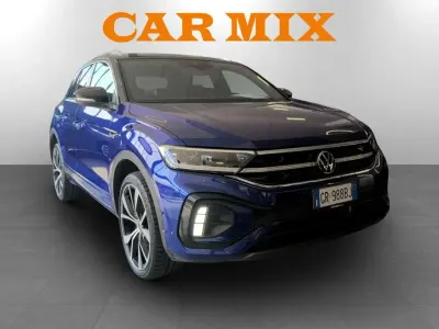 Usata VW T-Roc R-line 150 CV (110 kW) 2023 Blu SUV