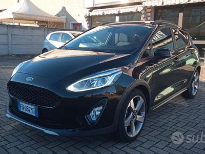 usata Ford Fiesta Active 1.0 Ecoboost 100 CV pack ST LIN