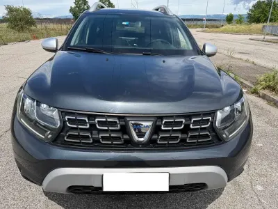 Usata Dacia Duster Prestige 114 CV (83 kW) 2018 Grigio SUV