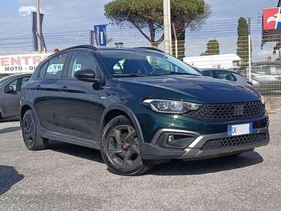 Usata Fiat Tipo Cross 95 CV (69 kW) 2022 Verde Berlina