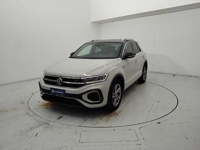 Beige Usata 2022 VW T-Roc R-line SUV | 21.900 € (Buon prezzo)