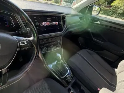 Usata VW T-Roc 150 CV (110 kW) 2018 Grigio SUV
