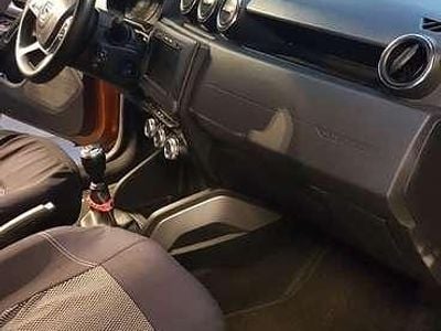 Usata Dacia Duster Prestige 114 CV (83 kW) 2019 Arancione SUV