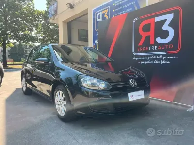 Usata VW Golf VII Business 105 CV (77 kW) 2012 Nero Berlina