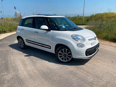 Usata Fiat 500L Lounge 105 CV (77 kW) 2013 Bianco Monovolume