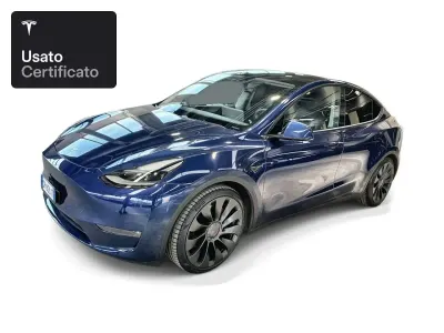 Usata Tesla Model Y Performance 392 kW (533 CV) 2023 Deep blue metallic SUV