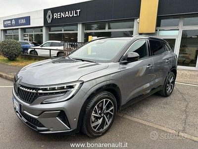 Usata Renault Austral Iconic 200 CV (147 kW) 2024 Grigio SUV