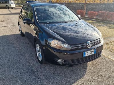 Usata VW Golf VI Comfortline 105 CV (77 kW) 2010 Nero Utilitaria