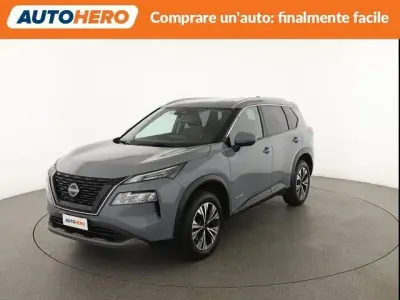 Käytetty Nissan X-Trail N-Connecta 158 HP (116 kW) 2023 Harmaa Katumaasturi
