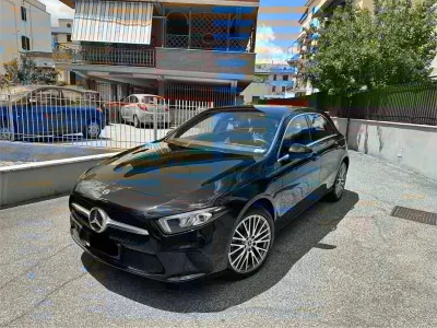 Usata Mercedes A250 Advanced 160 CV (117 kW) 2022 Nero Berlina