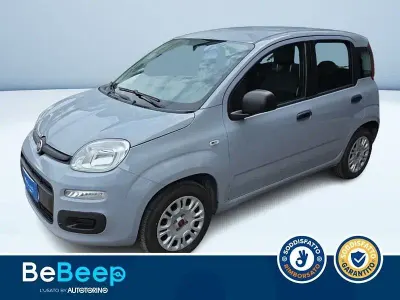Käytetty Fiat Panda Lounge 69 HP (50 kW) 2018 Harmaa Viistoperä