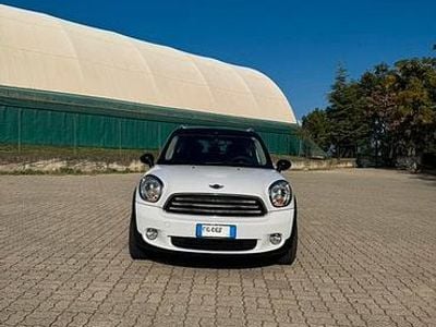 Usata Mini Cooper 122 CV (89 kW) 2011 Bianco Utilitaria