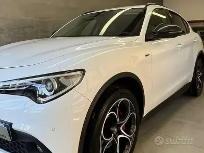 Usata Alfa Romeo Stelvio 190 CV (139 kW) 2019 Bianco SUV
