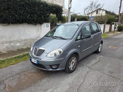 Usata Lancia Musa Gold 2011 Grigio Monovolume