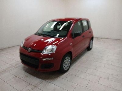 Ny Fiat Panda Cross Cross 69 HK (50 kW) 2025 Röd Halvkombi
