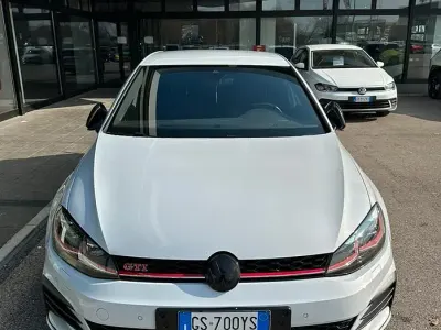 Usata VW Golf VIII GTI 245 CV (180 kW) 2024 Bianco Berlina