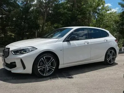 Usata BMW 116 M Sport 116 CV (85 kW) 2021 Bianco Utilitaria