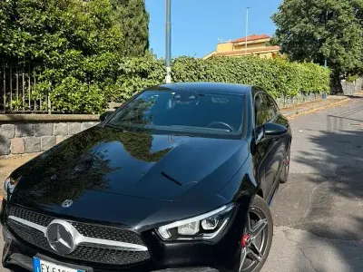 Usata Mercedes CLA200 AMG 150 CV (110 kW) 2020 Nero Station wagon