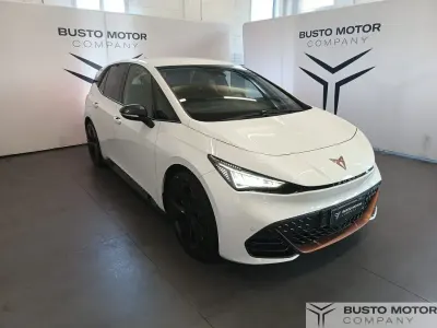 Usata Cupra Born 169 kW (231 CV) 2023 Bianco / metallizzato Utilitaria
