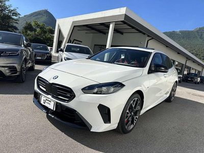 Usata BMW 135 M Sport 300 CV (220 kW) 2024 Alpin white pastello Utilitaria
