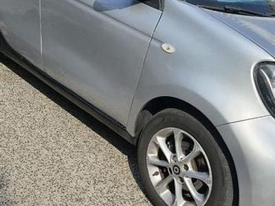 Grigio Usata 2015 Smart ForFour Utilitaria | 7200 €