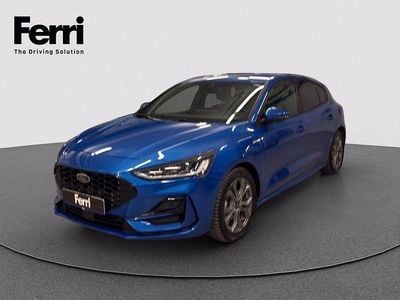 Käytetty Ford Focus ST-Line X 125 HP (91 kW) 2022 Sininen Sedan