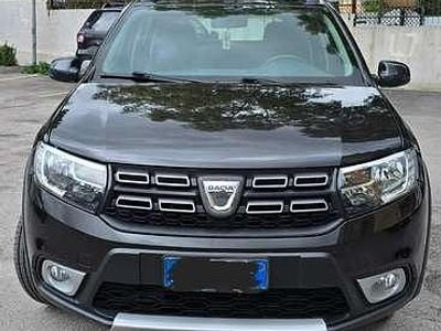 Usata Dacia Sandero Stepway 90 CV (66 kW) 2018 Nero Berlina