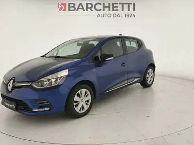 Usata Renault Clio Life 76 CV (55 kW) 2019 Blu Utilitaria