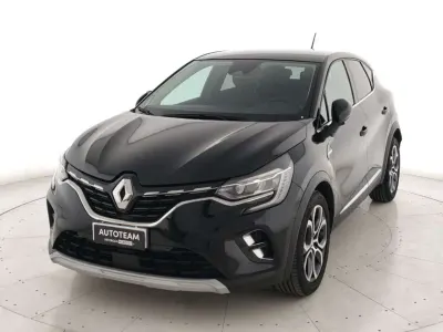 Usata Renault Captur Intens 101 CV (74 kW) 2022 Nero SUV