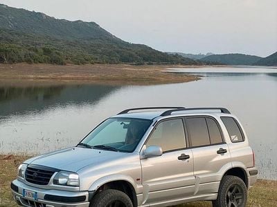 Usata Suzuki Grand Vitara 128 CV (94 kW) 2003 SUV