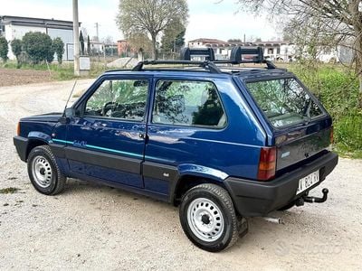 Usata Fiat Panda 4x4 54 CV (39 kW) 1998 Blu Utilitaria
