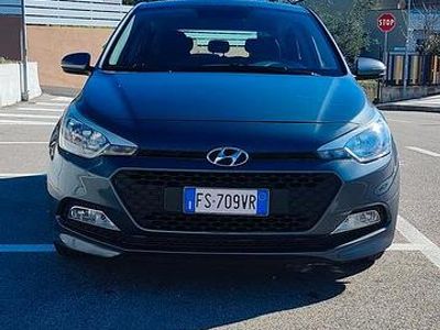 Usata Hyundai i20 2018 Grigio Berlina