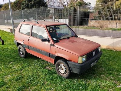 Usata Fiat Panda 4x4 50 CV (36 kW) 1999 Rosso Utilitaria