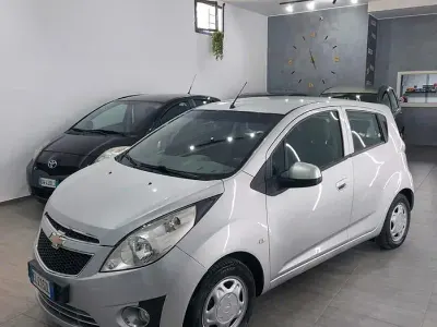 Usata Chevrolet Spark LS 65 CV (47 kW) 2012 Grigio Utilitaria