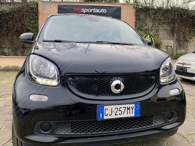 Usata Smart ForFour Prime 90 CV (66 kW) 2019 Nero Utilitaria
