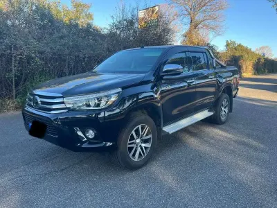 Begagnad Toyota HiLux