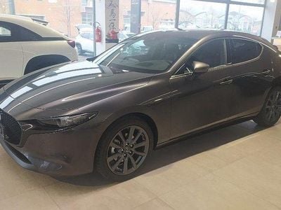 Usata Mazda 3 Nagisa 141 CV (103 kW) 2025 Machine gray metallic Berlina