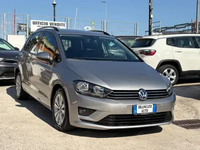 Usata VW Golf VII Highline 125 CV (91 kW) 2017 Argento Berlina