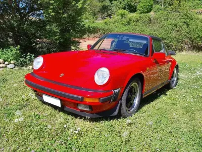 Usata Porsche 911 Carrera Cabriolet 231 CV (169 kW) 1983 Rosso Cabrio
