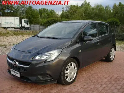 Usata Opel Corsa 75 CV (55 kW) 2017 Grigio Utilitaria