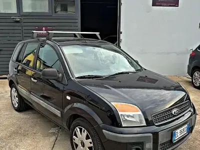 Usata Ford Fusion 80 CV (58 kW) 2011 Nero Utilitaria