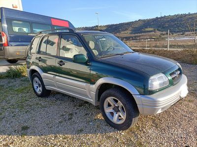 usata Suzuki Grand Vitara 2.0i 16V cat S.W.